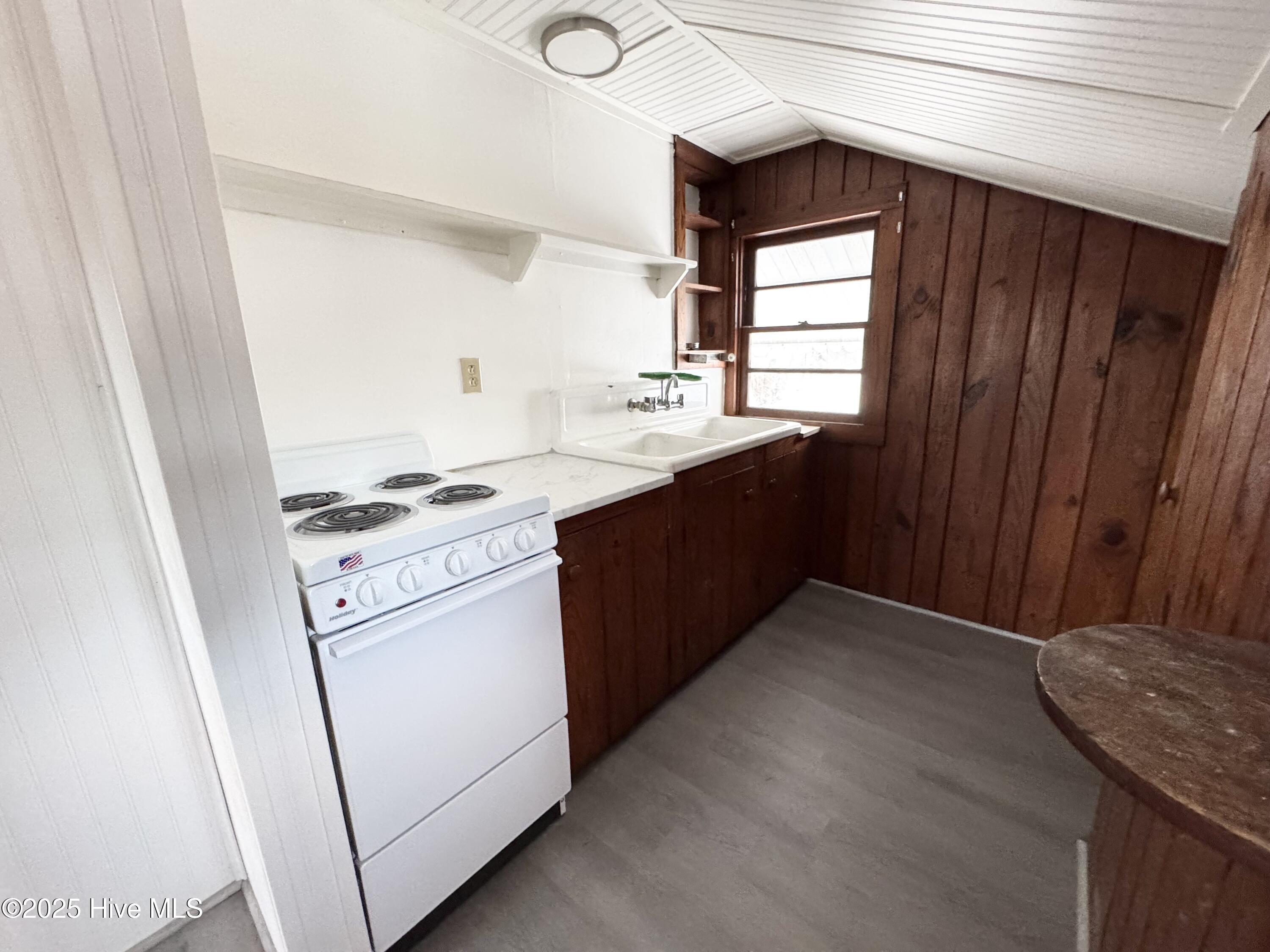 804 Maple Street, Unit A Elizabeth City, NC 27909 - Photo 4 of 6 original (3)