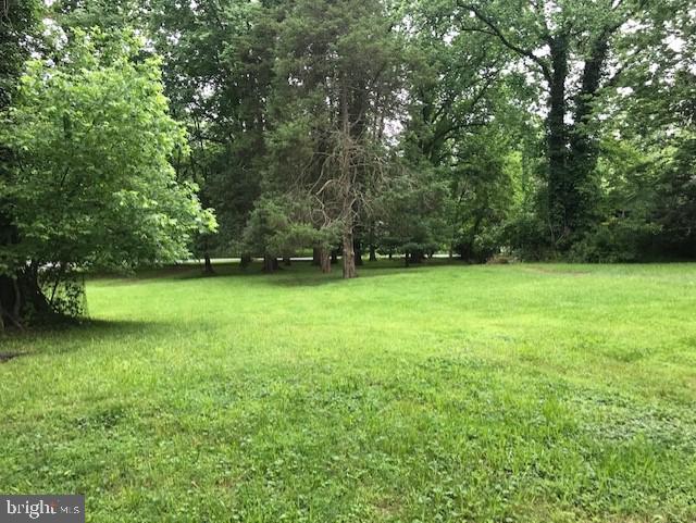 10401 Hall Road Potomac, MD 20854 - Photo 2 of 4