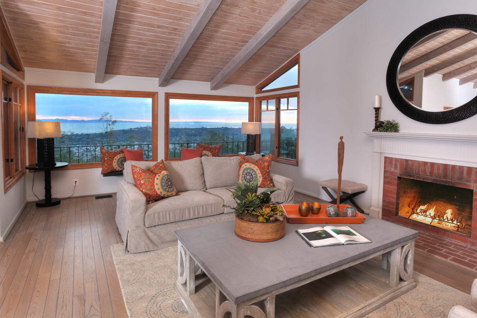1520 Franceschi Road Santa Barbara, CA 93103 - Photo 1 of 16 5_LR vista