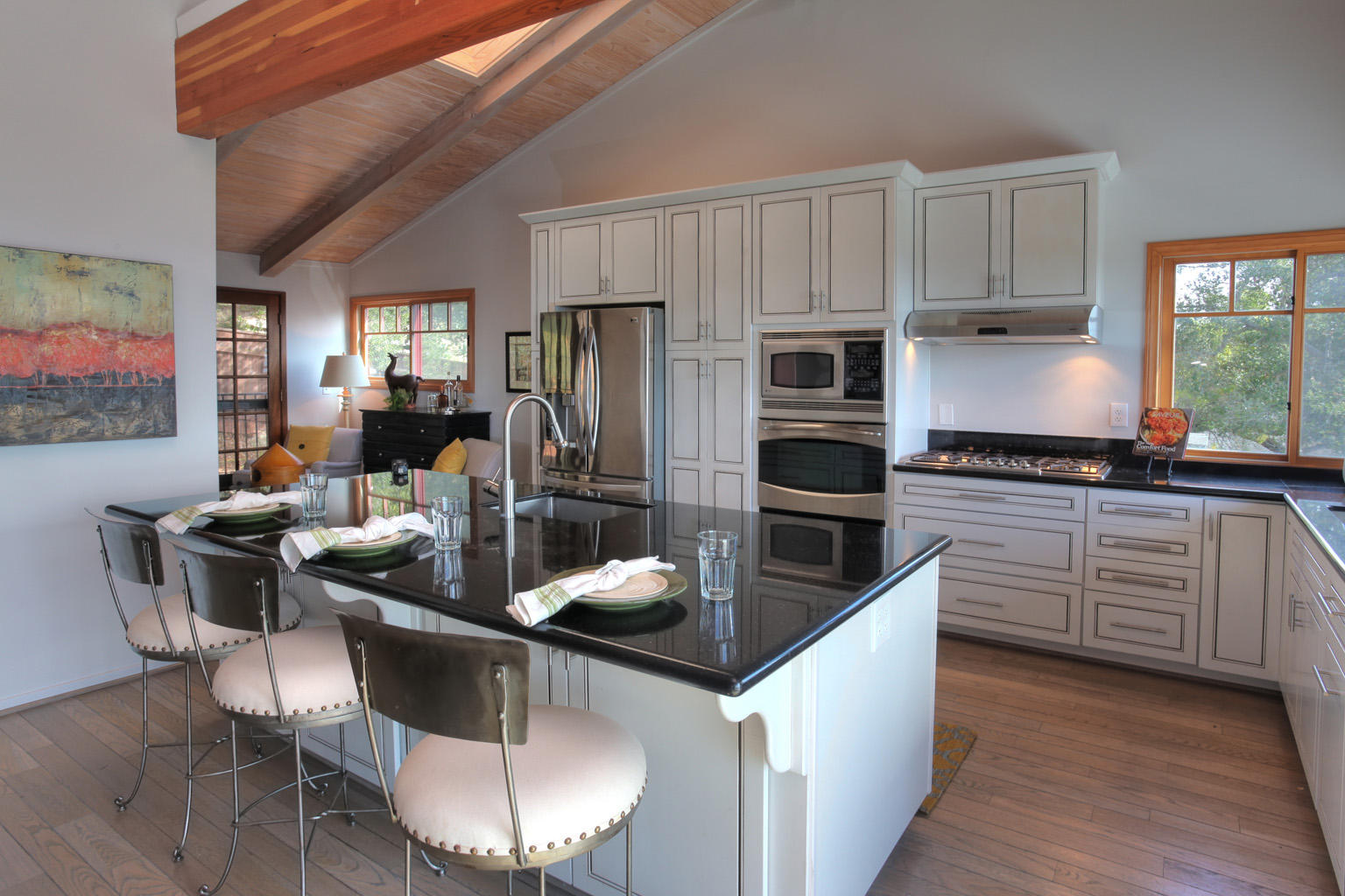 1520 Franceschi Road Santa Barbara, CA 93103 - Photo 12 of 16 11_kitch-2