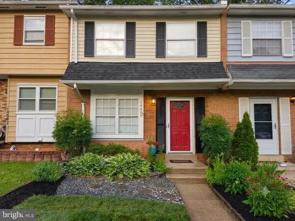 $415,000 | 14899 Emberdale Drive, Woodbridge, VA 22193