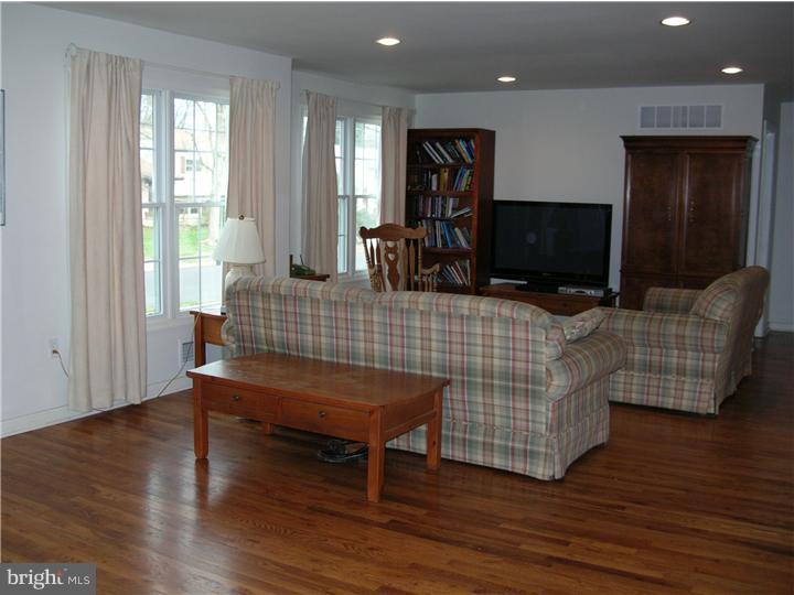 3 Lumar Road Lawrenceville, NJ 08648 - Photo 5 of 12