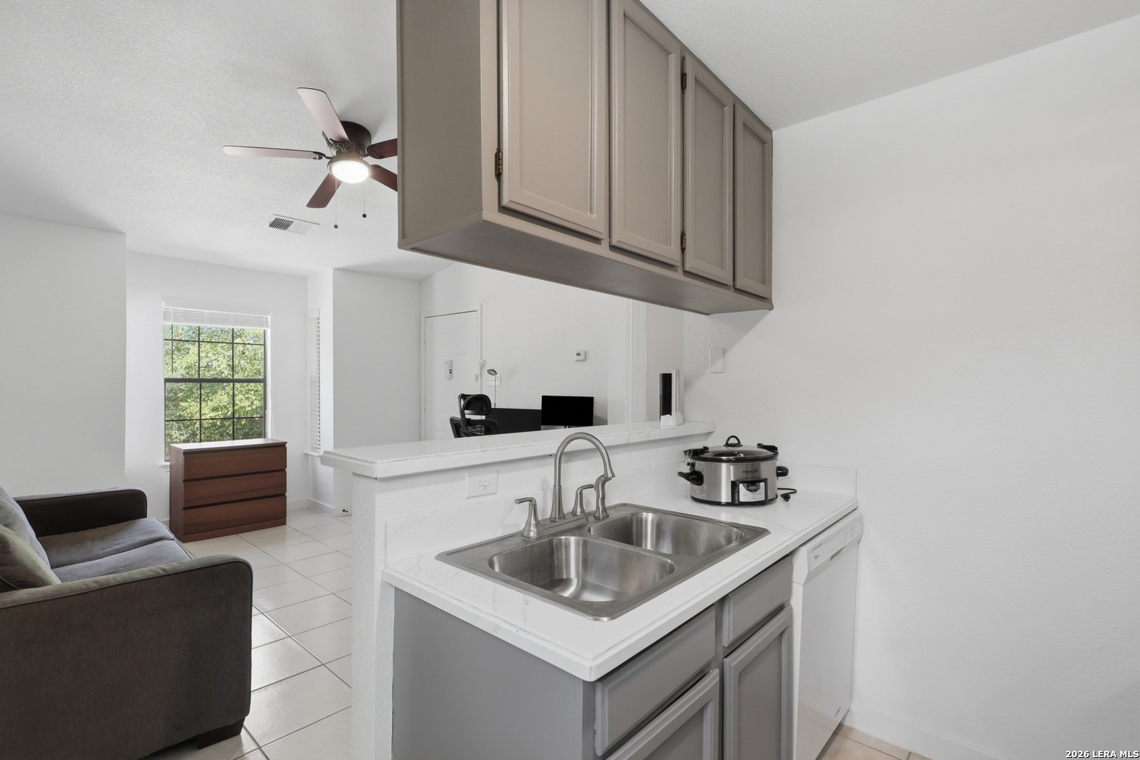 4803 Hamilton Wolfe Road, Unit 924 San Antonio, TX 78229 - Photo 9 of 18