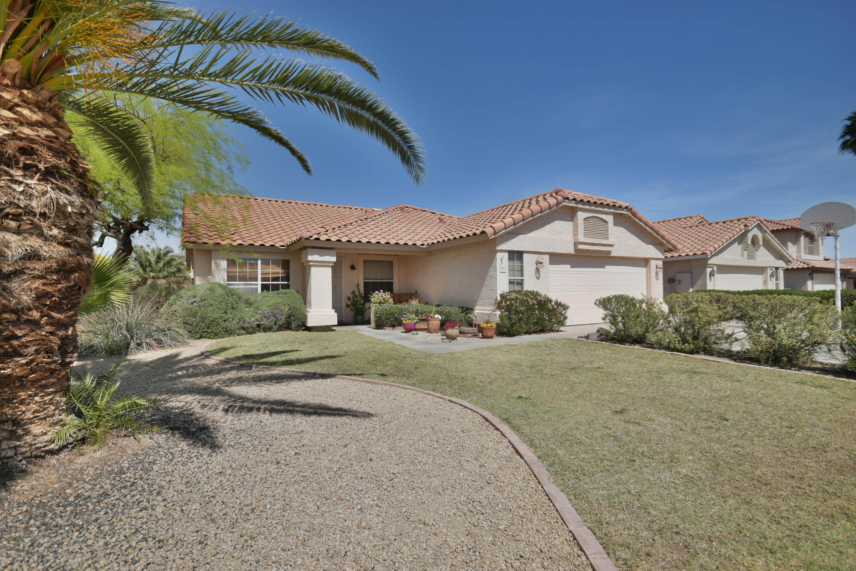 7672 West Redfield Road Peoria, AZ 85381 - Photo 2 of 27 DSC_1138