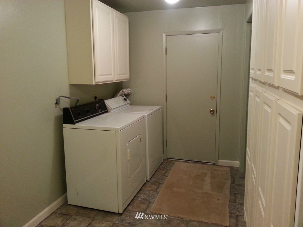 12716 Southeast 166th Street Renton, WA 98058 - Photo 14 of 14 Gallery Image 14