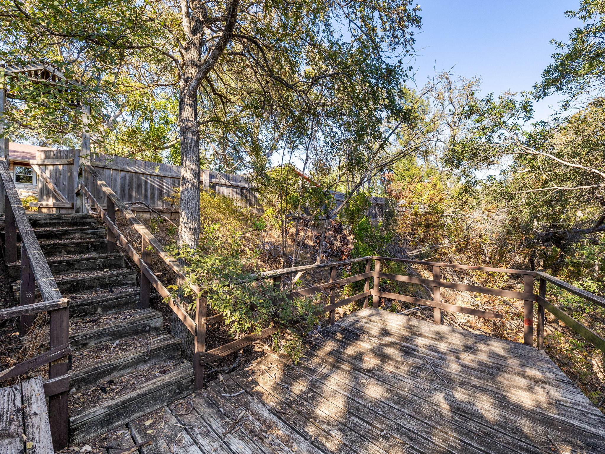 806 Country Club Road Georgetown, TX 78628 - Photo 38 of 39 A private deck with stairs overlooks the river below