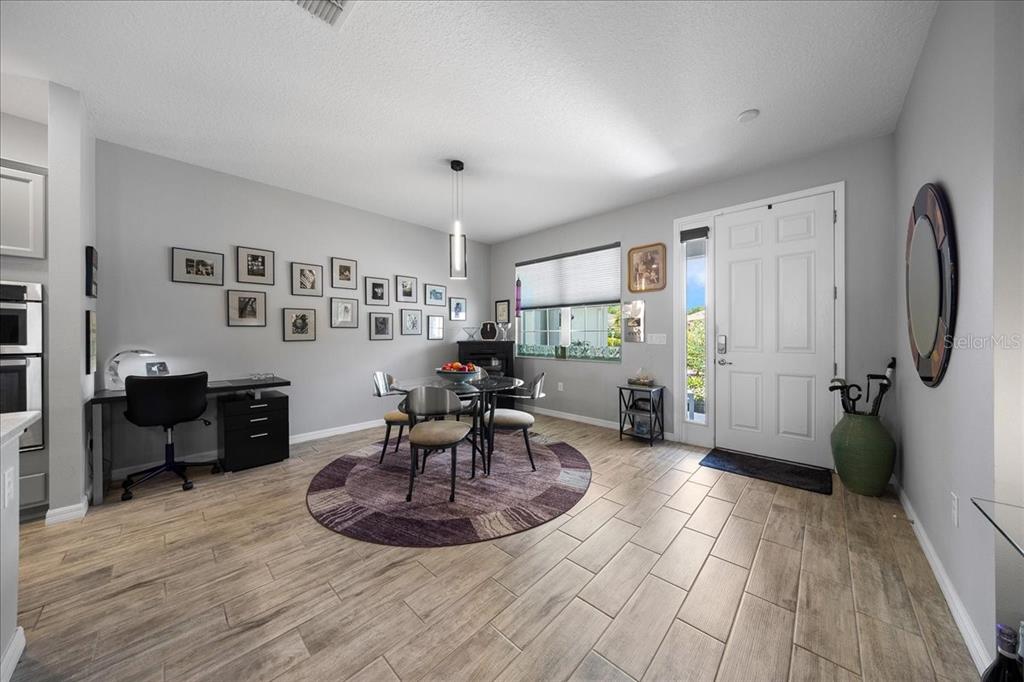 8221 Southwest 78th Terrace Road Ocala, FL 34476 - Photo 5 of 37