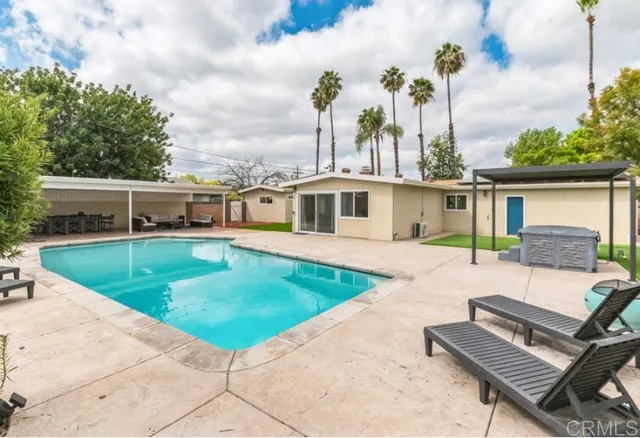 a view of a house with pool