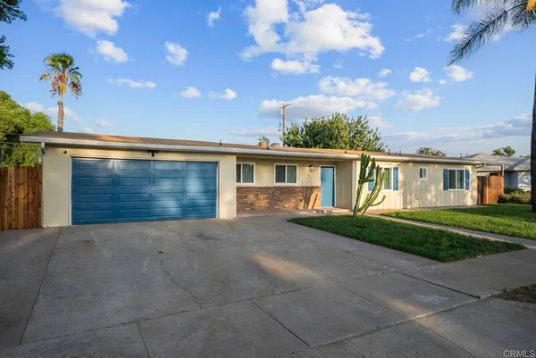 $1,000,000 | 9903 Lindo Lake Place, Lakeside, CA 92040
