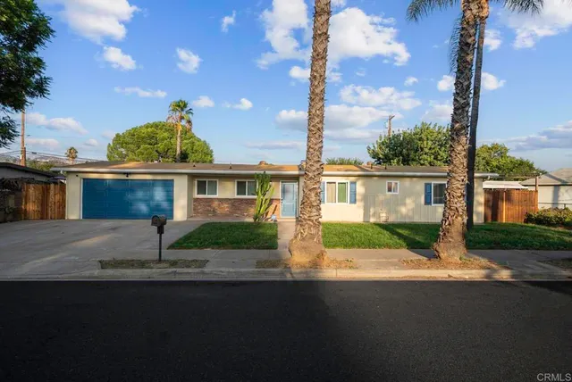 $899,999 | 9903 Lindo Lake Place, Lakeside, CA 92040