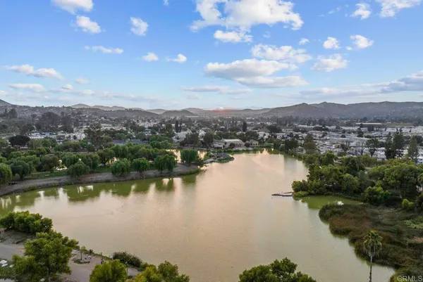 $1,000,000 | 9903 Lindo Lake Place, Lakeside, CA 92040