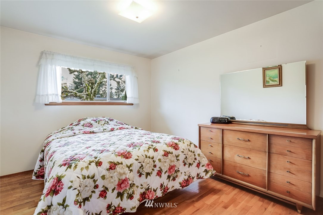10610 Southeast 196th Street Renton, WA 98055 - Photo 17 of 27 Gallery Image 17