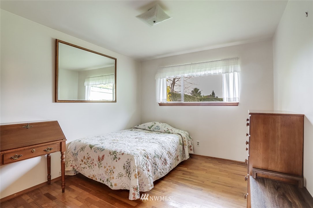 10610 Southeast 196th Street Renton, WA 98055 - Photo 18 of 27 Gallery Image 18