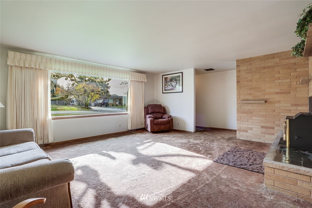 10610 Southeast 196th Street Renton, WA 98055 - Photo 7 of 27 Gallery Image 7