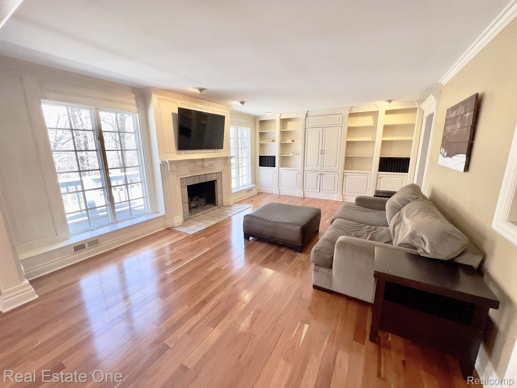 1660 North Livernois Road Rochester, MI 48306 - Photo 12 of 66 Gallery Image 12