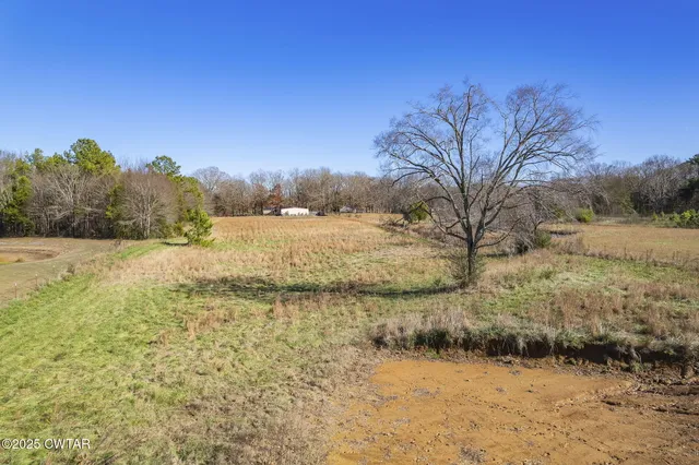 $258,500 | 210 Baker Road, Henderson, TN 38340
