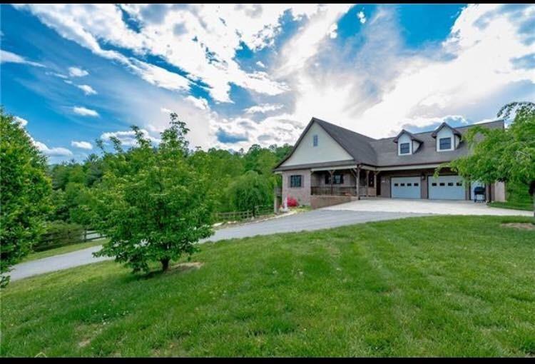 2600 Setzer Creek Road Lenoir, NC 28645 - Photo 1 of 35 Gallery Image 1