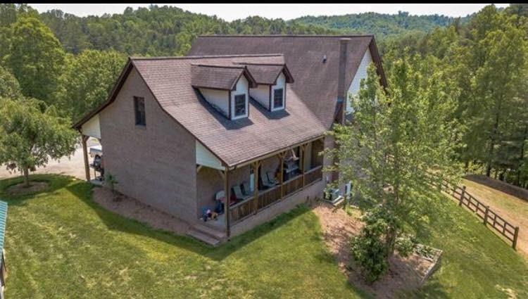 2600 Setzer Creek Road Lenoir, NC 28645 - Photo 2 of 35 Gallery Image 2