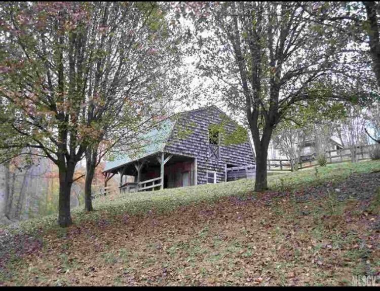 2600 Setzer Creek Road Lenoir, NC 28645 - Photo 28 of 35 Gallery Image 28