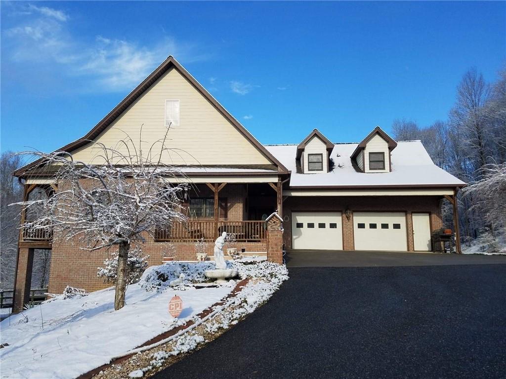 2600 Setzer Creek Road Lenoir, NC 28645 - Photo 5 of 35 Gallery Image 5