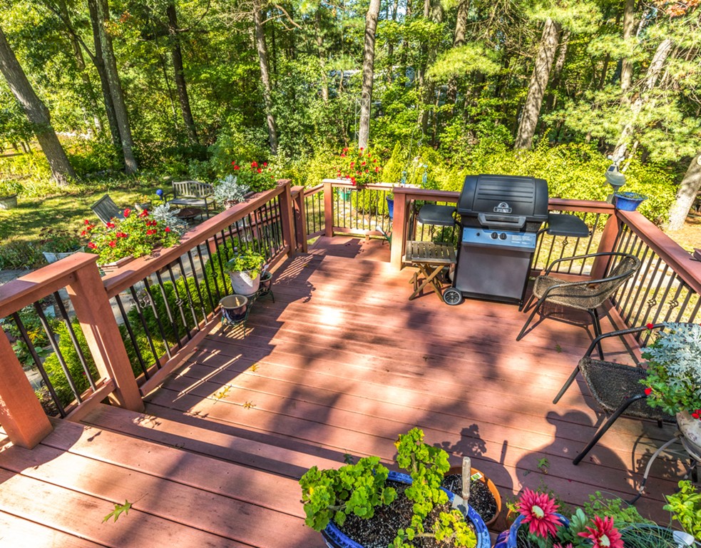 8 Foster Road Burlington, MA 01803 - Photo 25 of 30 Gallery Image 25
