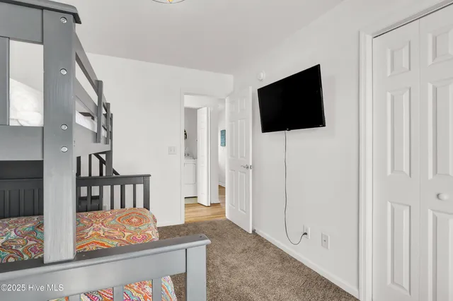 $2,950 | 1401 South Shore Drive, Surf City, NC 28445