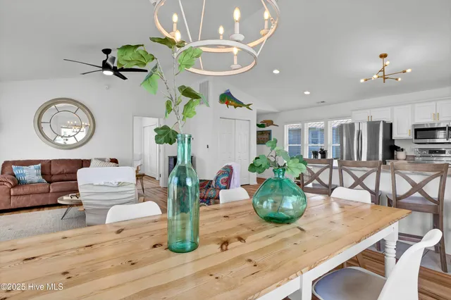 $2,950 | 1401 South Shore Drive, Surf City, NC 28445