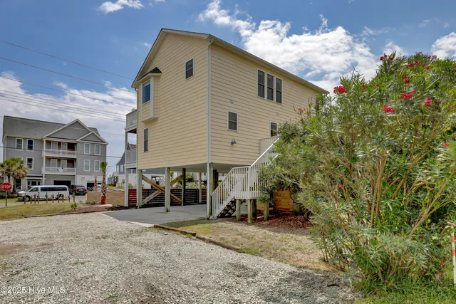 $2,950 | 1401 South Shore Drive, Surf City, NC 28445