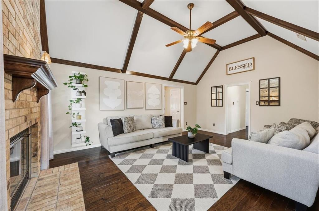 101 Randy Road Waxahachie, TX 75165 - Photo 6 of 40 Gallery Image 6