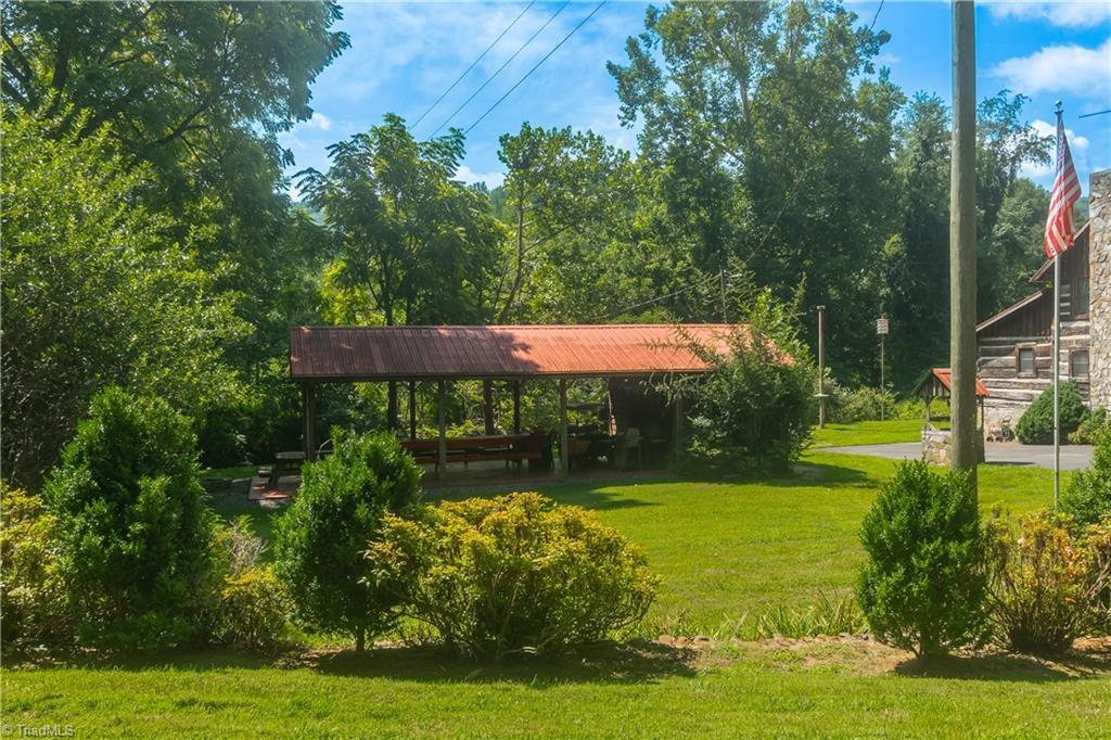 7713 Haystack Road Dobson, NC 27017 - Photo 5 of 44 Gallery Image 5