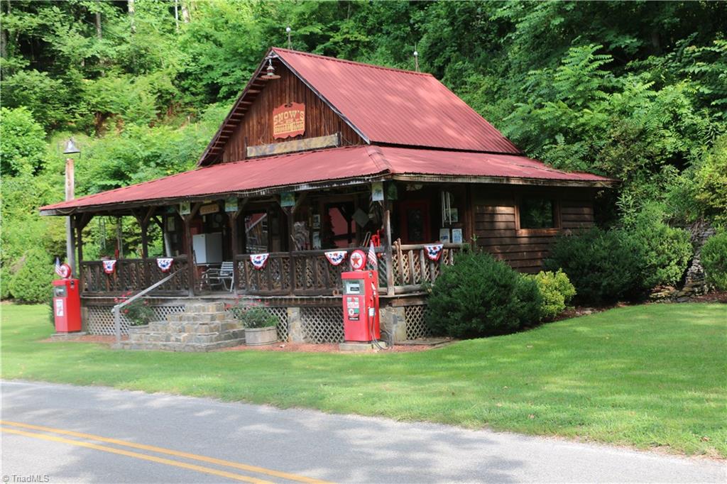 7713 Haystack Road Dobson, NC 27017 - Photo 8 of 44 Gallery Image 8