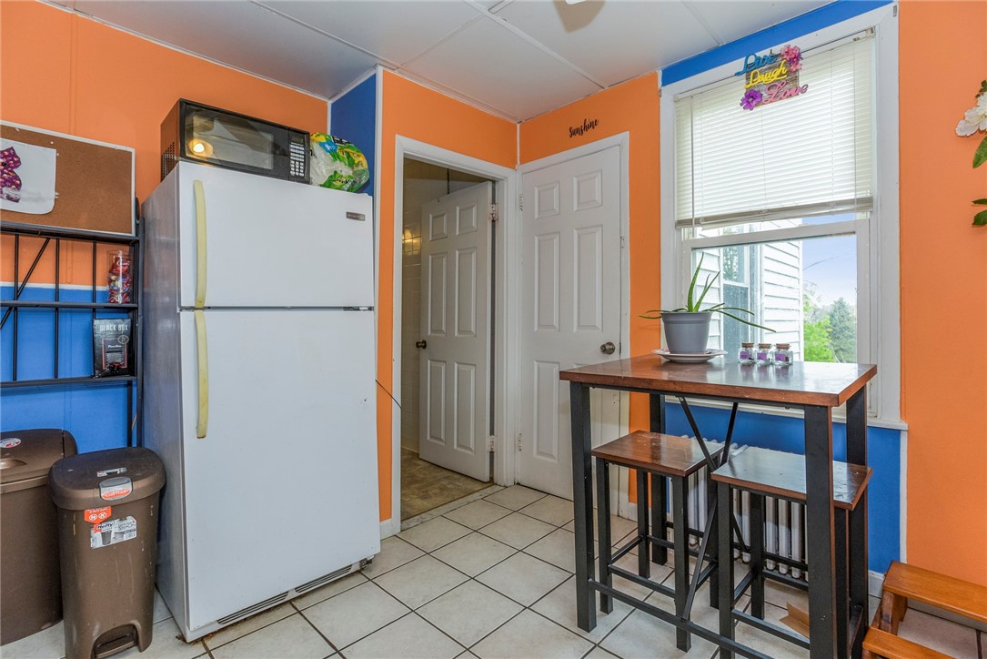 3 Chestnut Street Westerly, RI 02891 - Photo 21 of 32