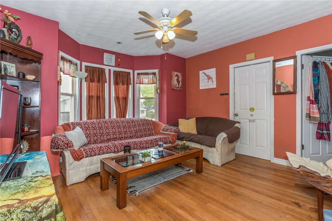 3 Chestnut Street Westerly, RI 02891 - Photo 26 of 32