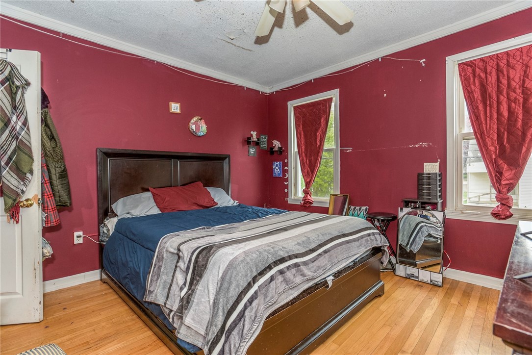 3 Chestnut Street Westerly, RI 02891 - Photo 27 of 32