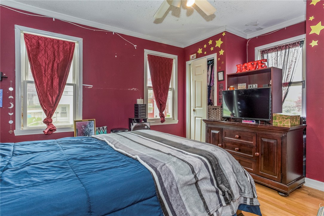 3 Chestnut Street Westerly, RI 02891 - Photo 28 of 32