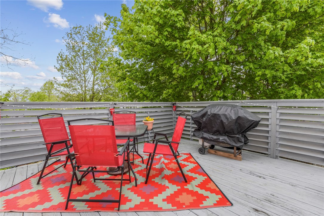 3 Chestnut Street Westerly, RI 02891 - Photo 30 of 32