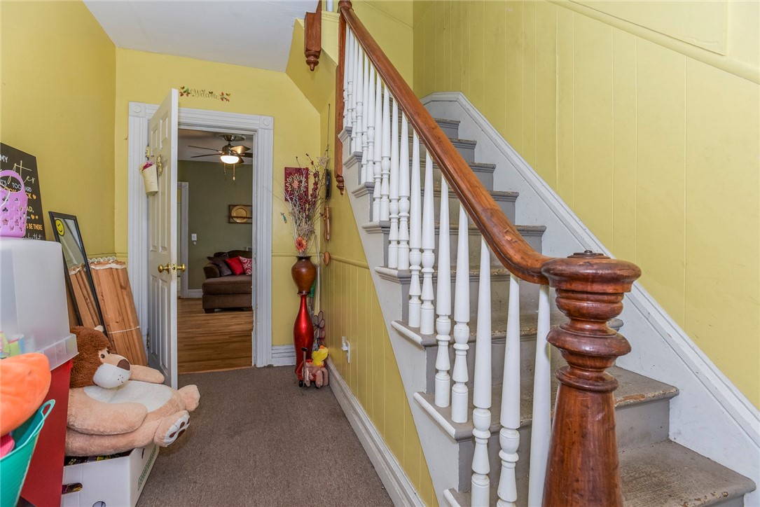 3 Chestnut Street Westerly, RI 02891 - Photo 6 of 32