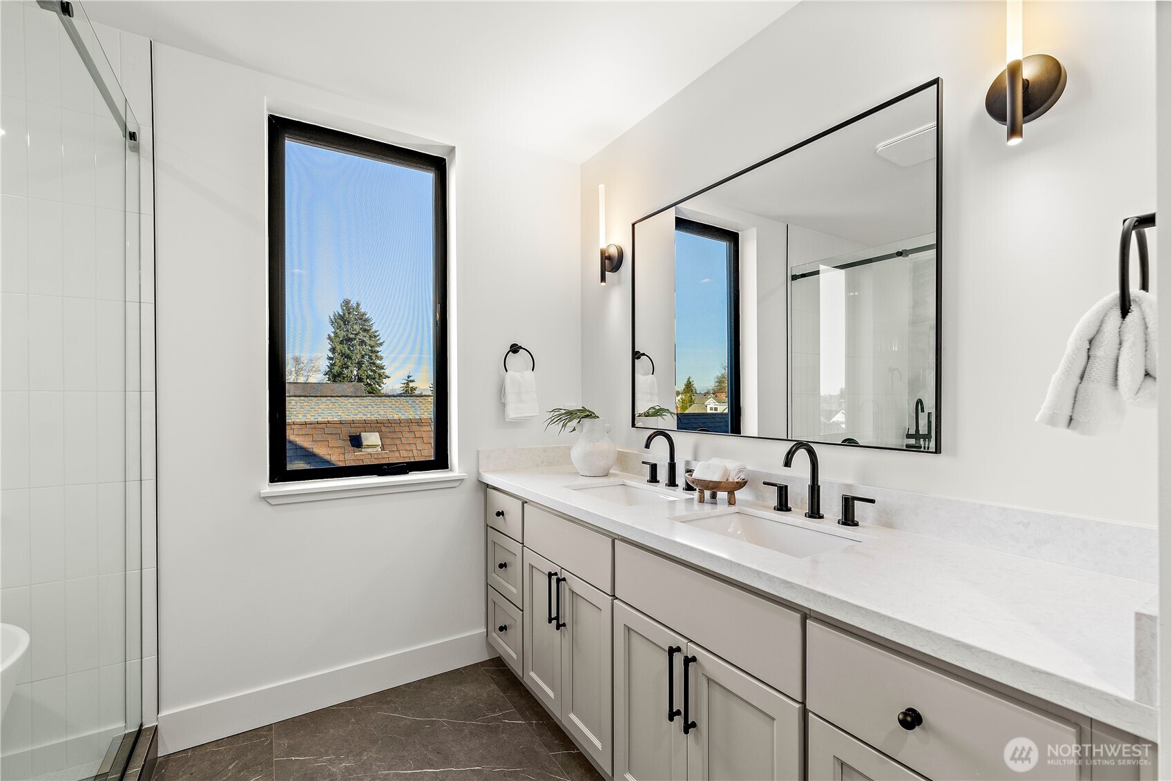 721 North 80th Street Seattle, WA 98103 - Photo 21 of 34