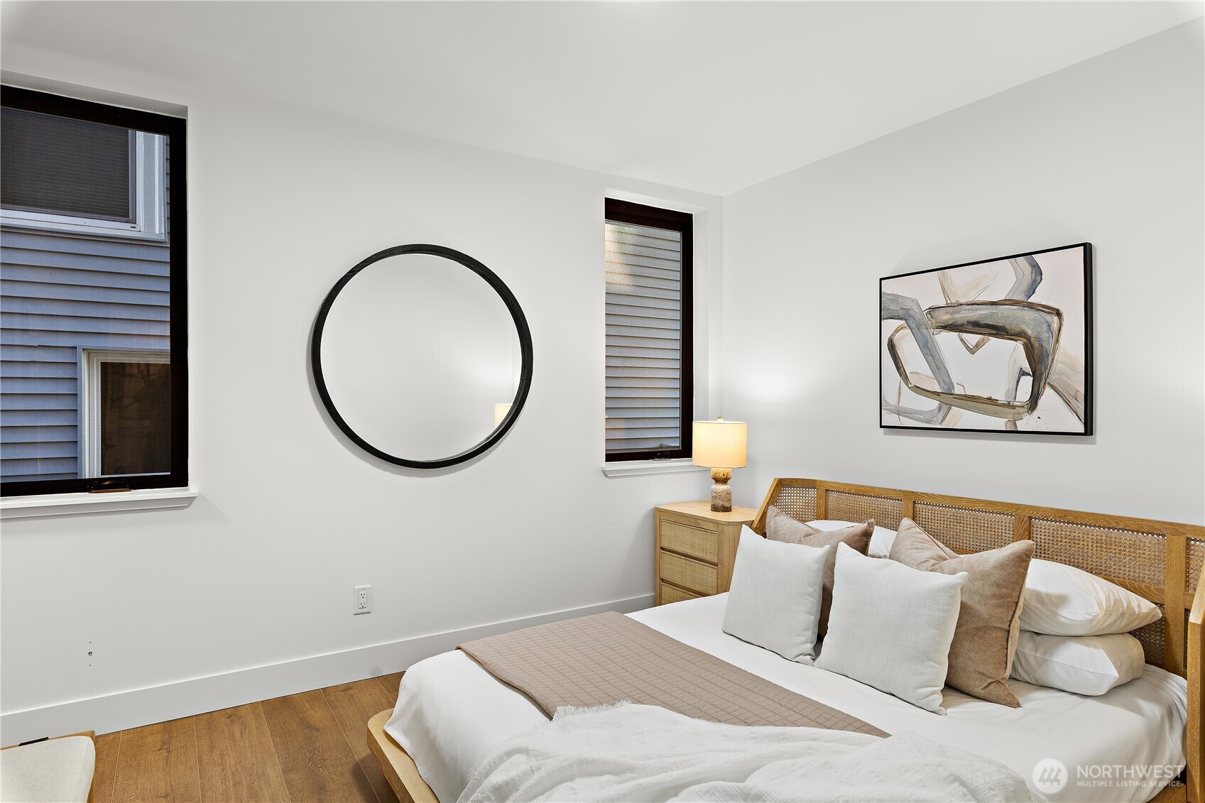 721 North 80th Street Seattle, WA 98103 - Photo 6 of 34