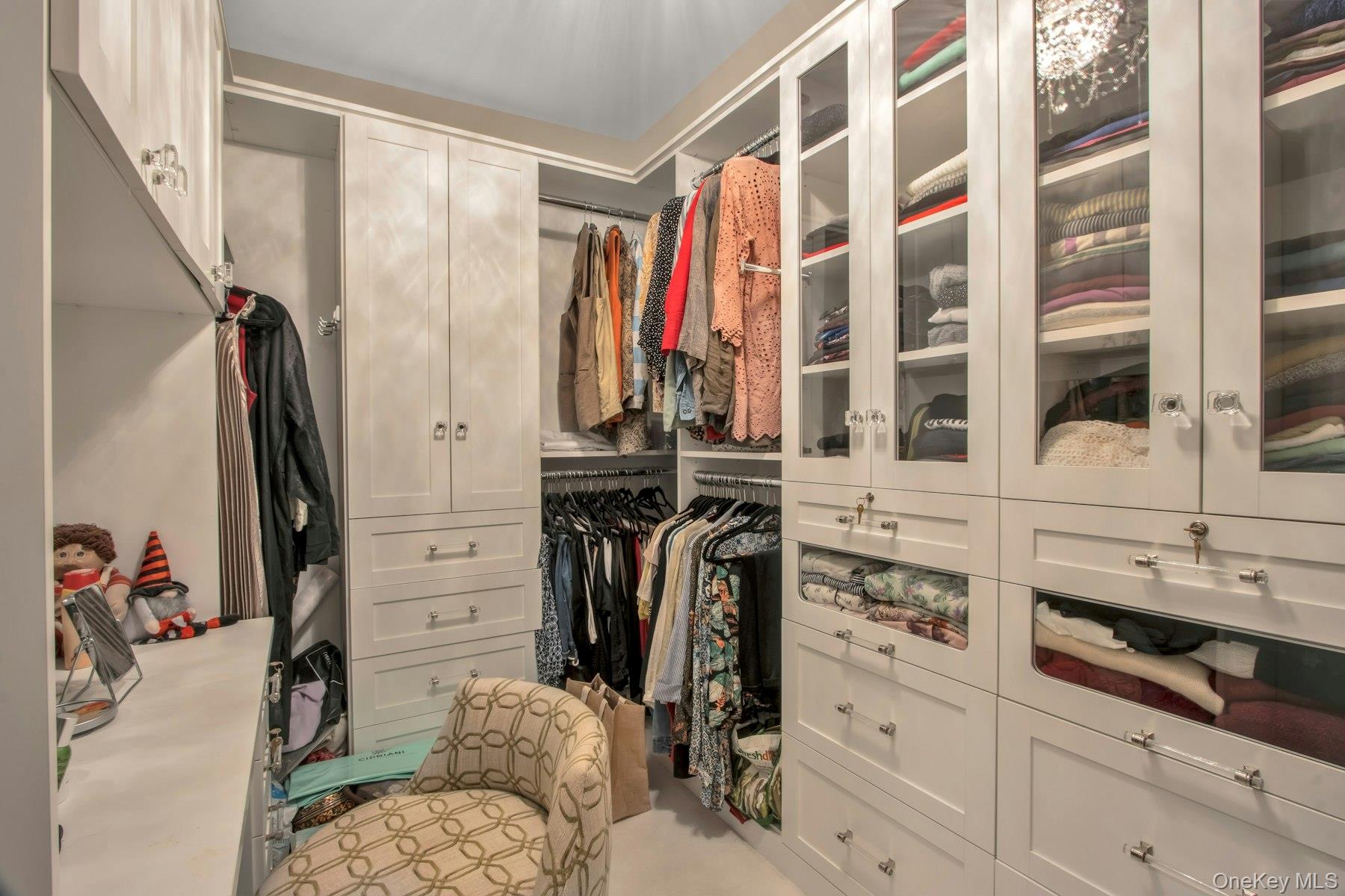 129 Washington Spring Road Palisades, NY 10964 - Photo 19 of 44 View of spacious closet