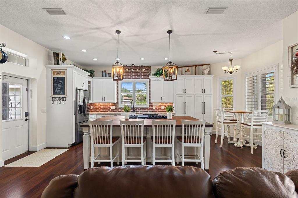 18420 Hancock Bluff Road Dade City, FL 33523 - Photo 14 of 65