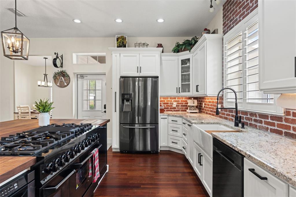 18420 Hancock Bluff Road Dade City, FL 33523 - Photo 16 of 65