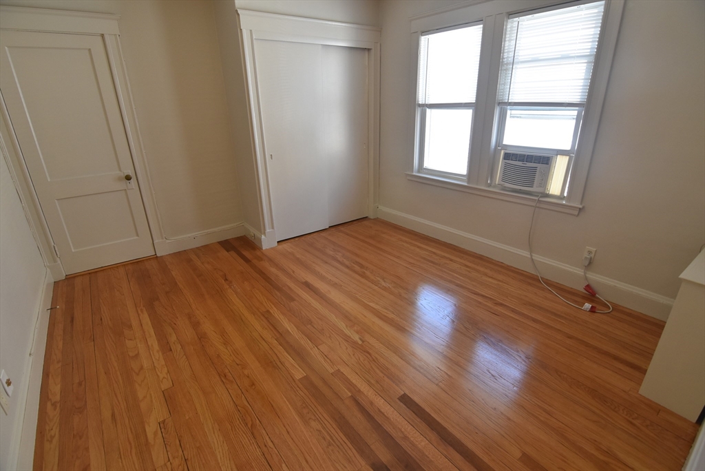79 Euston Road, Unit 3 Boston, MA 02135 - Photo 4 of 12