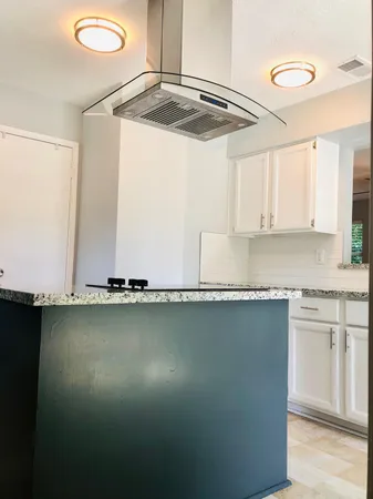 $2,300 | 29021 Cherrywood Lane, Shenandoah, TX 77381