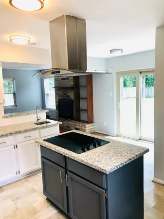 $2,300 | 29021 Cherrywood Lane, Shenandoah, TX 77381