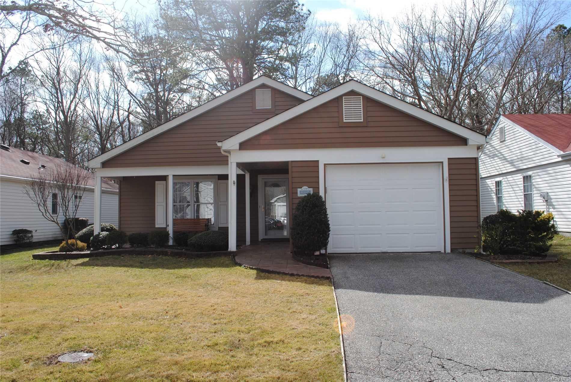 218 Belfast Lane, Unit 55 Ridge, NY 11961 - Photo 1 of 1 Gallery Image 1