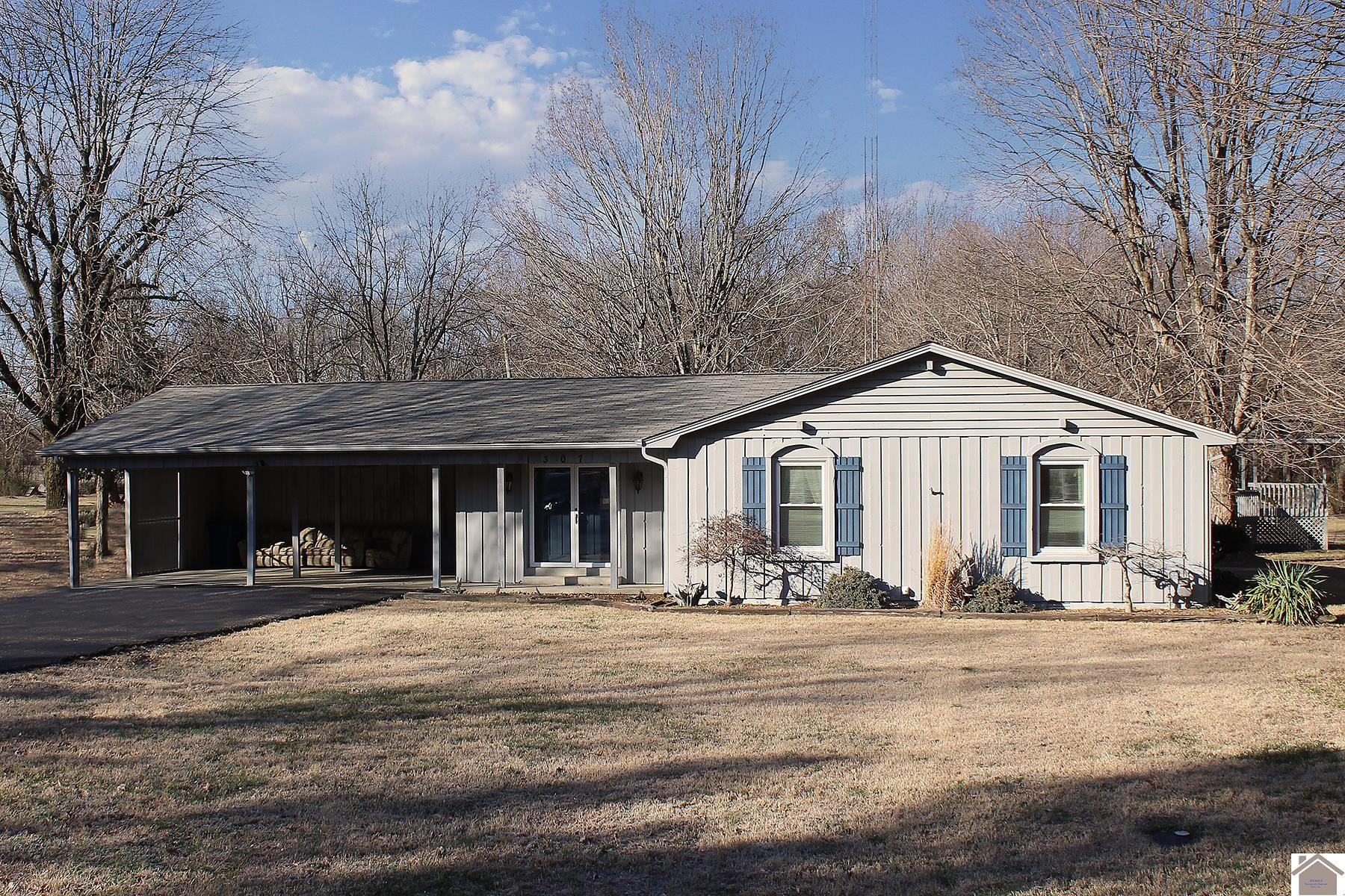 1307 Robertson Road North Murray, KY 42071 - Photo 1 of 22 Photo 1