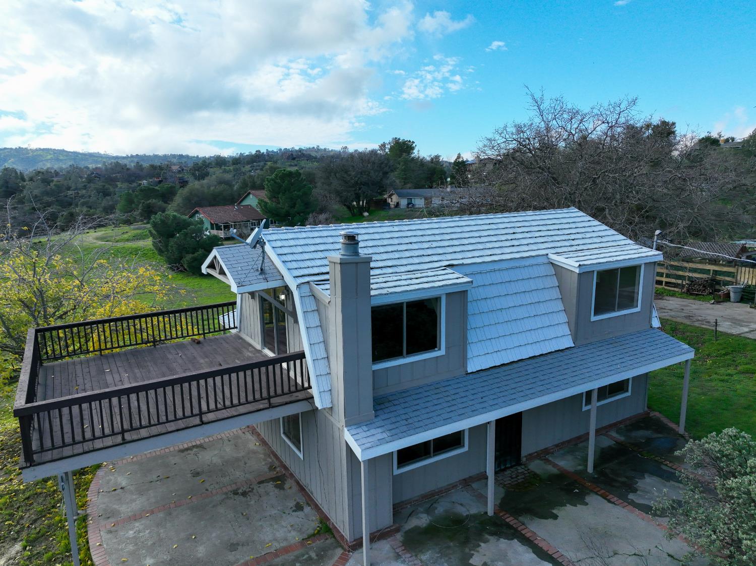 42560 Ranger Cir Way Coarsegold, CA 93614 - Photo 11 of 44 a view of a balcony with a swing