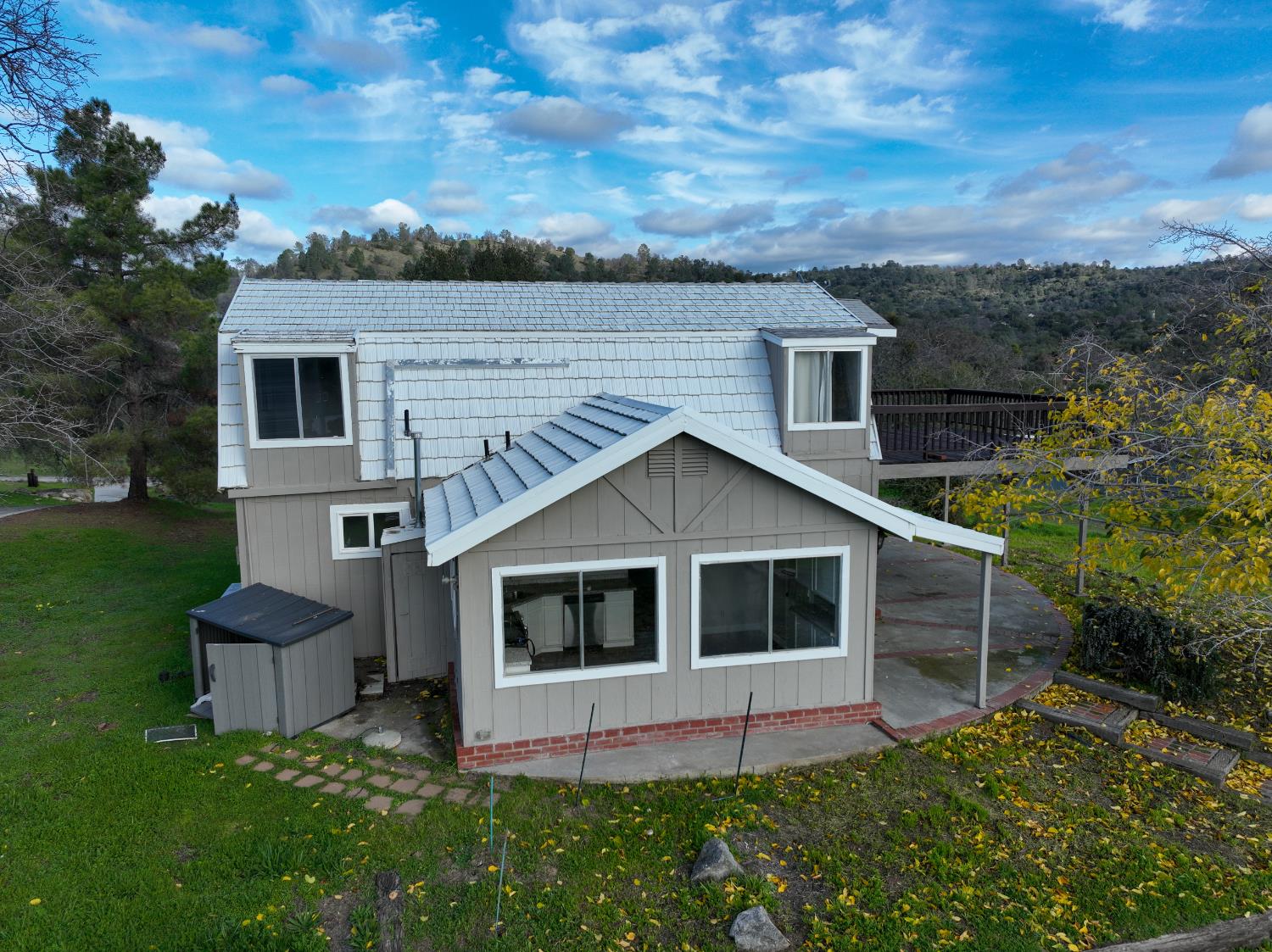 42560 Ranger Cir Way Coarsegold, CA 93614 - Photo 8 of 44 a view of house with backyard