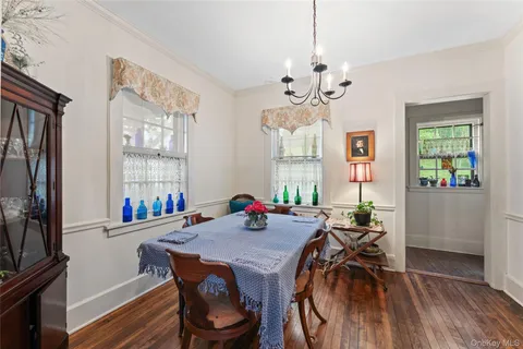$599,000 | 31 Lynton Place, White Plains, NY 10606